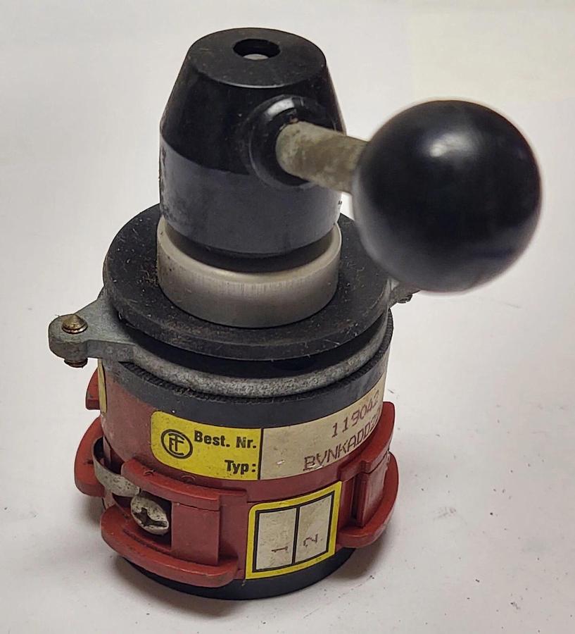 Used Small Drum Switch 119042 BVNKADD22K Made in Germany 20Amp at 220VAC Stackable