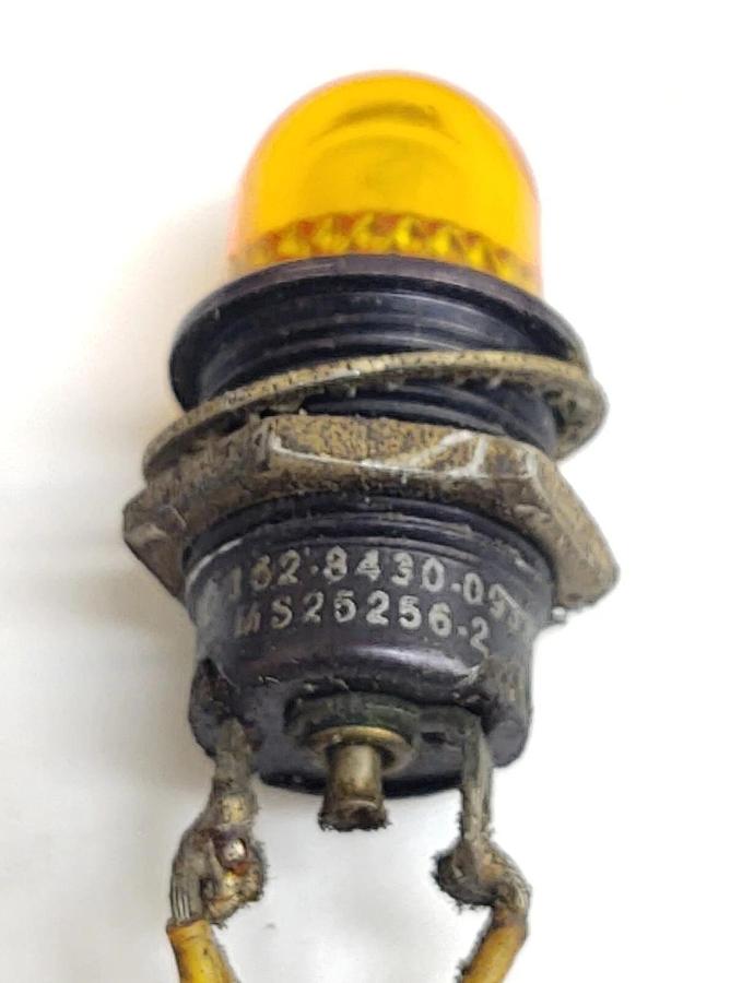 Used 🔥 (3 Tested) Vintage DIALCO 12 VOLT Panel Mount Indicator With Amber Lens