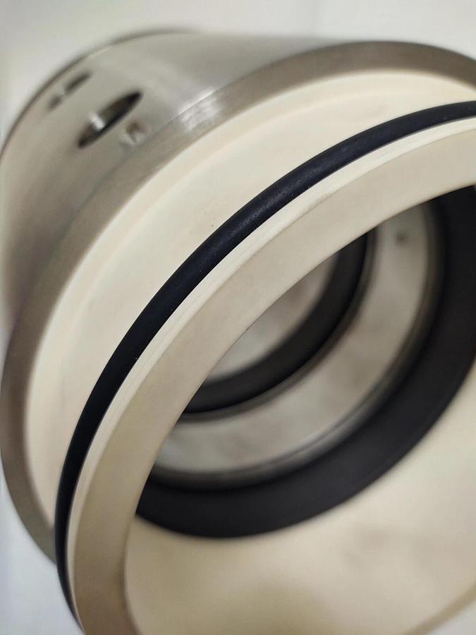 John Crane 5.625" Mechanical Plastic Reactor Seal Corrosive + Abrasive T-8-1DBL