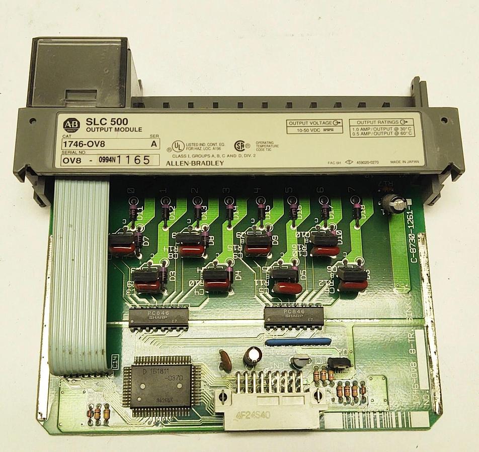 Used 1746-OV8  Allen Bradley SLC 500 DC Sink Output 1746OV8