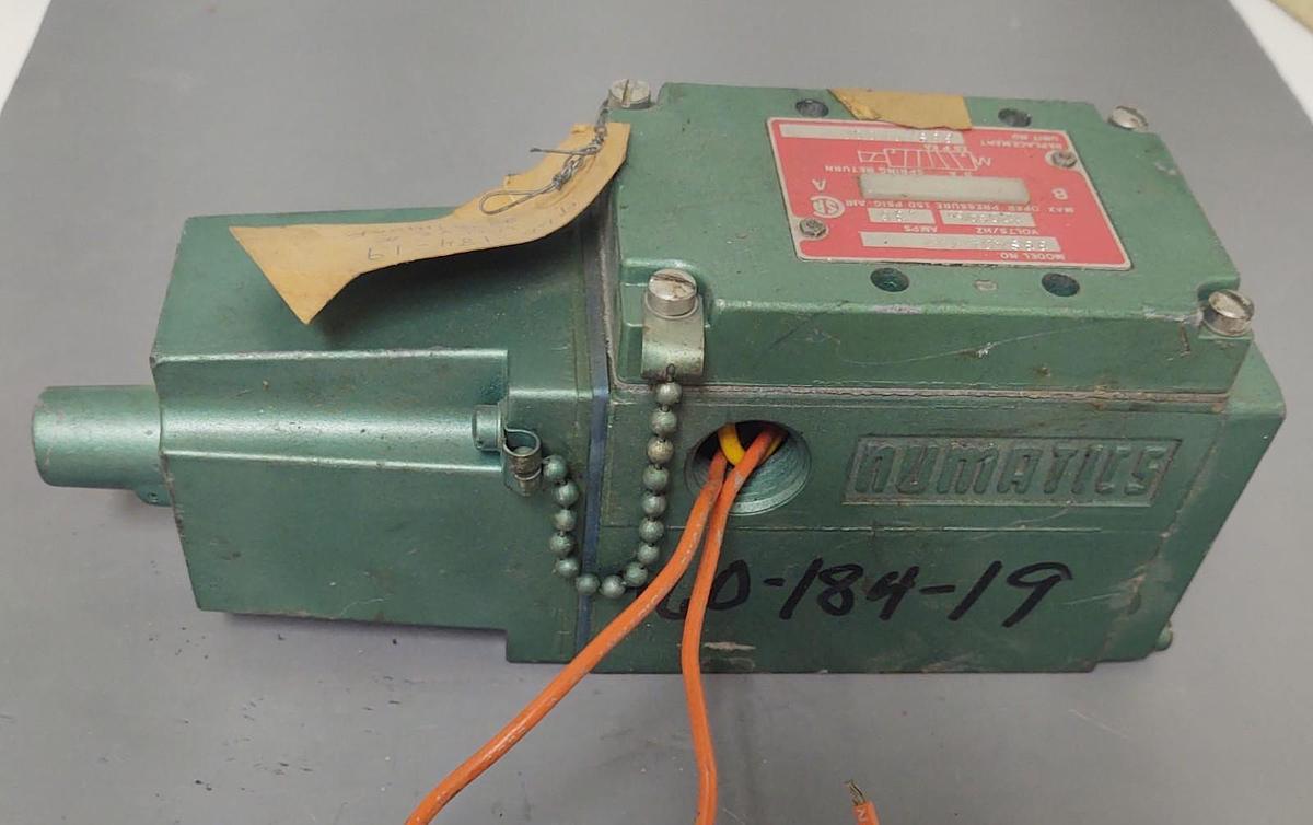 🔥(NEW) NUMATICS SOLENOID VALVE 33SAD400F 120V COIL