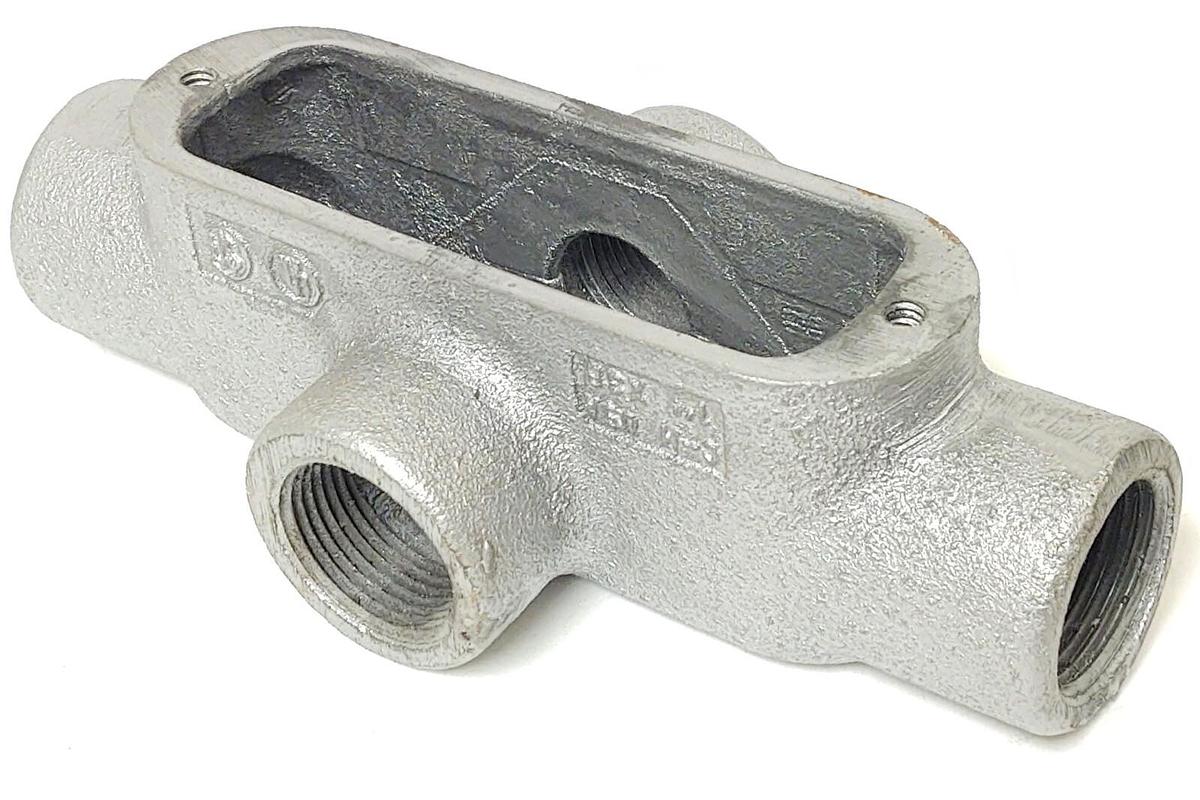 🔥 3 PCS NOS EATON COOPER CROUSE HINDS , 1" FNPT , X-STYLE  , X38 COUNDUIT
