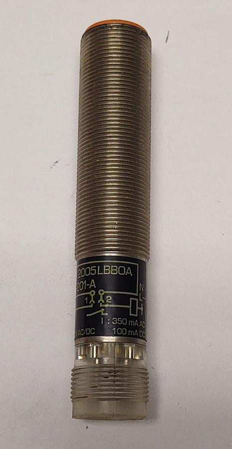 New IGA-2005LBBOA-BS-201-A Inductive Proximity Limit Sensor Switch FREE Shipping