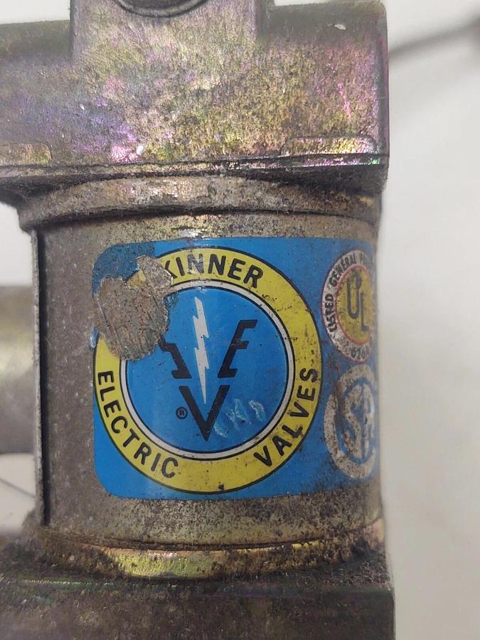 Used 🔥 Skinner Valve Division V935DB2150 150PSI 120/60hz 20W 4 Way Valve