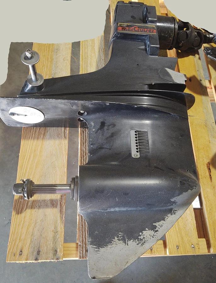 Used MerCruiser Alpha One Gen 1 Outdrive Complete Lower Unit with Upper 1.98 Ratio