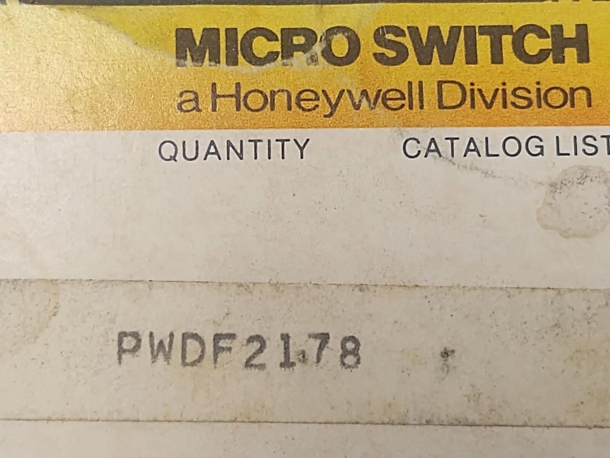 🔥NEW Blue-White Lens HONEYWELL PWDA2111 Dual Pilot Light 120/60 (One Bulb Bad)
