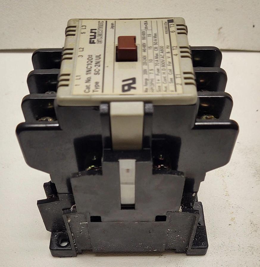 Used DFW-FUJI ELECTRIC SC-2N 35A MAGNETIC CONTACTOR FREE SHIPPING