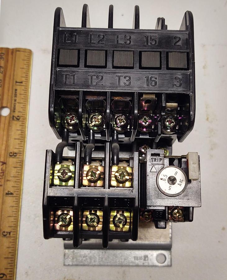 Used FUJI ELECTRIC 1RC0F01 CONTACTOR 1RC0F01 SRCA3631-5-1 W/ 1NR0FP, TR-1SN/UL