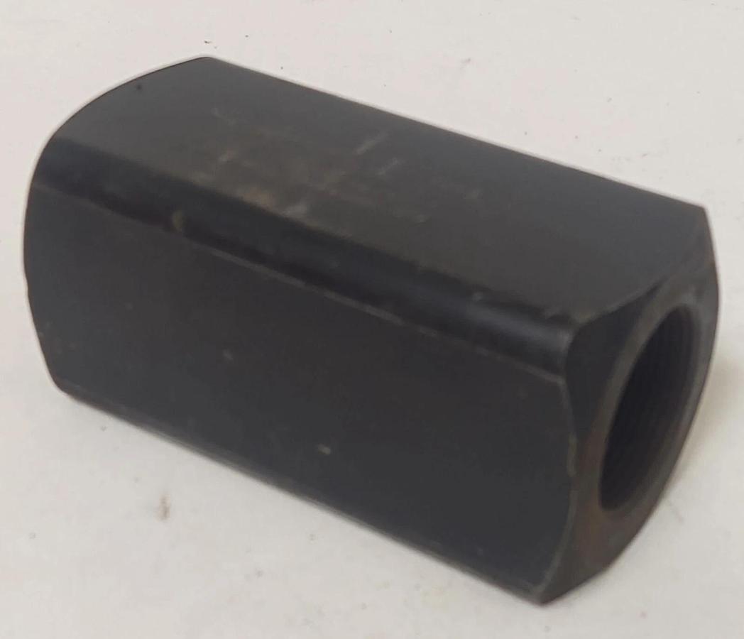 🔥NOS PARKER 1-1/2  C-2400 8-10FZ CHECK VALVE