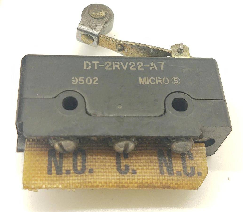 Used 🔥 (4 PCS LOT) Honeywell DT-2RV22-A7 SNAP MICRO SWITCH