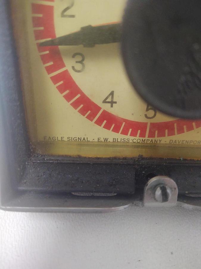Used 🔥EAGLE SIGNAL HP515A6 RESET TIMER 120VAC 10 SECONDS