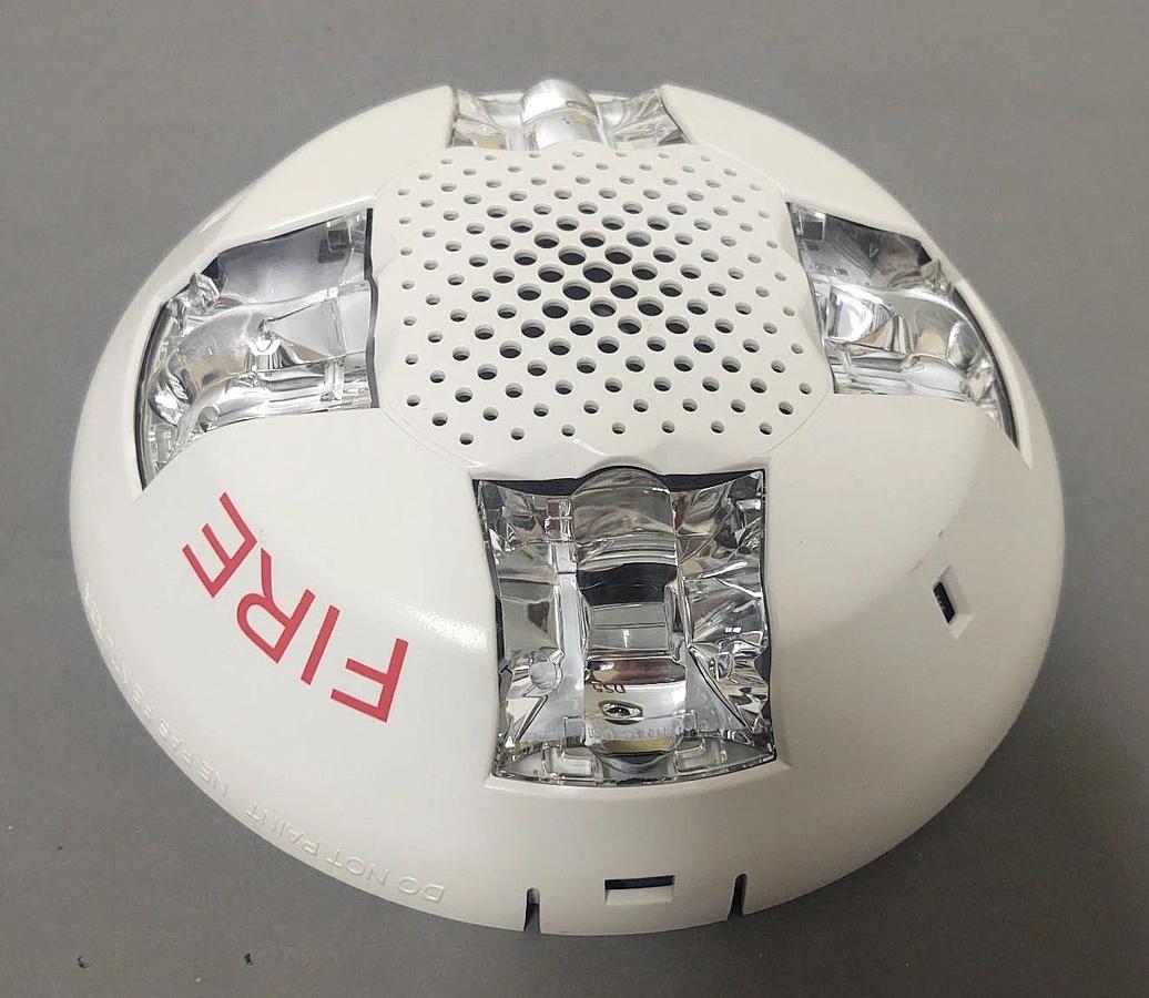 🔥NEW Kidde EGCAV Ceiling WHITE Horn-Strobe Fire Marking NO BOX