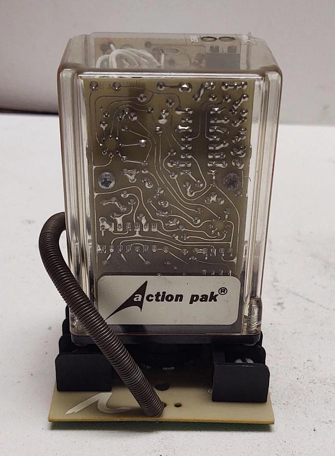 Used Action Pak MDL4570-251, MDL4570251, With Socket Base 0-10 VDC Scale Input