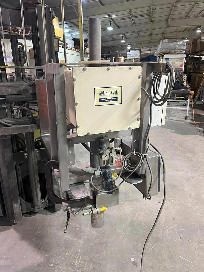 Used Graseby Goring Kerr Gravity flow through 3" Metal Detector DSP-2S Drop 402c-3