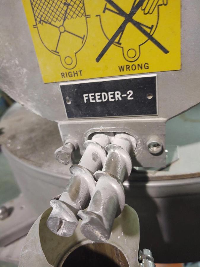 Used Werner & Pfleiderer ESB-45 Extrusion SIDE FEEDER MIXER BLENDER TWIN SCREW HOPPER