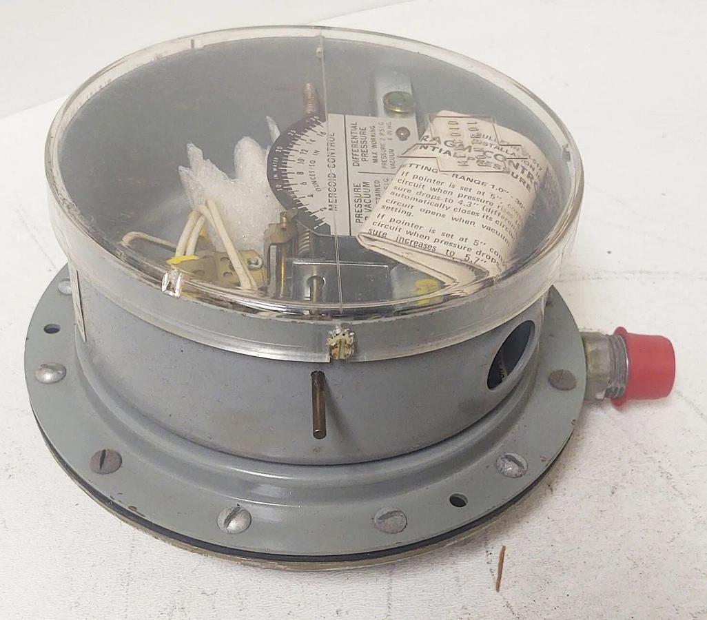 🔥NOS Mercoid Vacuum or Pressure Differential Switch PR-2-P1