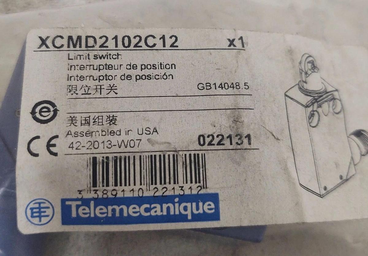 🔥New Telemecanique XCMD2102C12 Limit Switch SHIPPING FROM USA