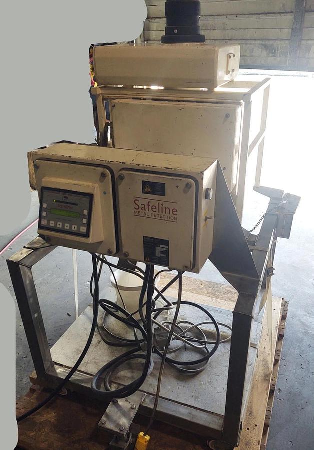 Used 🔥 TESTED 4" SAFELINE FLOW THROUGH TUNNEL GRAVITY METAL DETECTOR SEPERATOR 120V