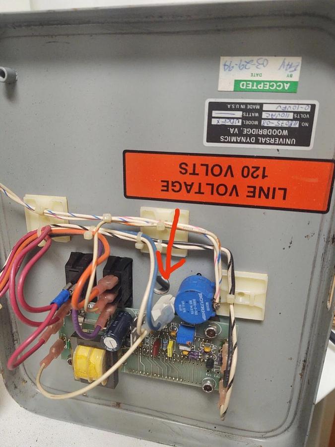 Used 🔥Universal Dynamics 120VAC Motor Voltage AC Drive UDC Feeder UDCFX Hopper