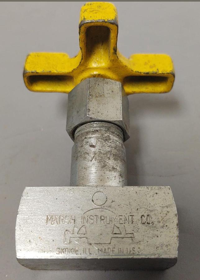 Used 🔥MARSH Instrument  hydraulic flow control check valve 1900 FFG 1/4 NPT steel