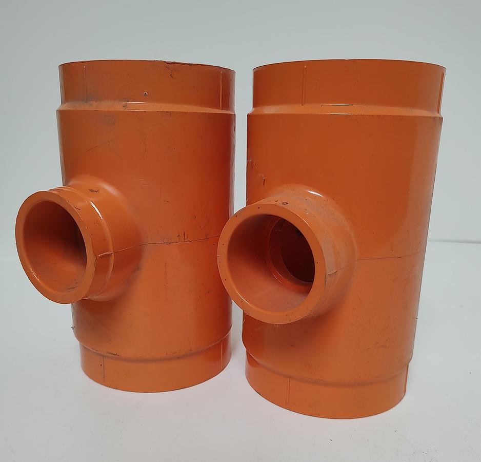 Used QTY 2 - TFP ORANGE Tee Schedule 80, 2-1/2 x 1-1/2"