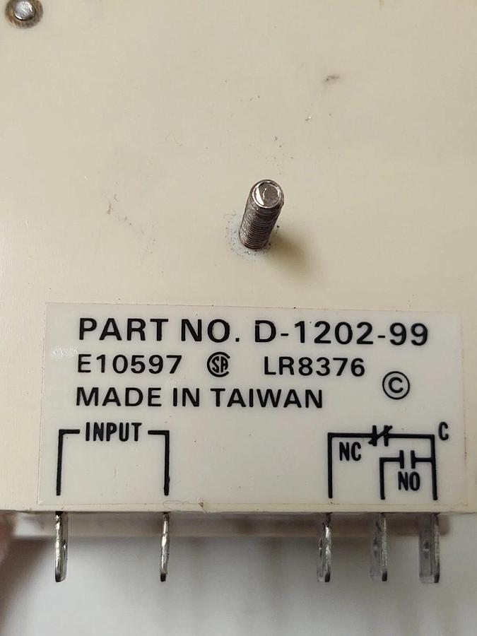 Used AMF Paragon PET 71D-120 Programmable Electronic Timer D-1202-99 120 VAC Input