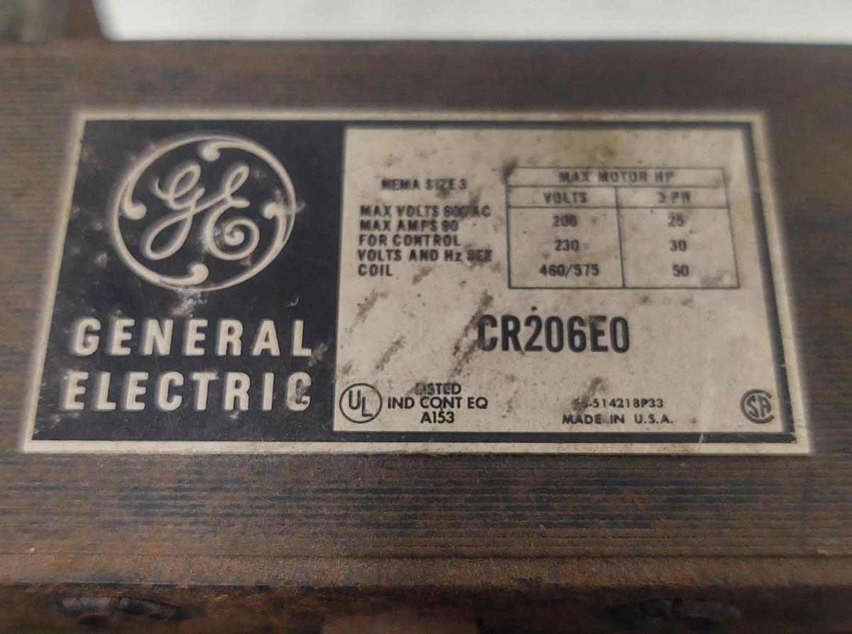 Used đŸ”¥TESTED GE CR206E0 max 50HP 3-Phase max 575V Contactor 120VAC Coil Size 3