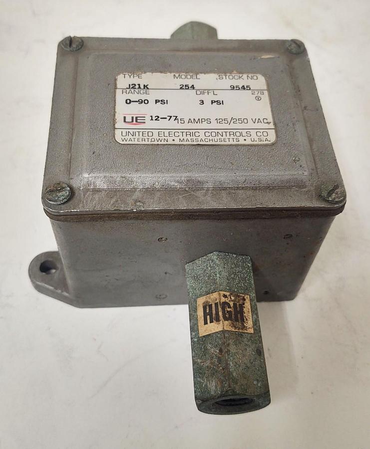 Used 🔥 United Electric UE J21K-254 J21K Mechanical 0-90 Pressure Switch