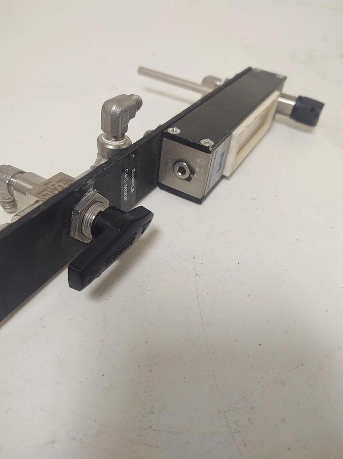 Used 🔥 Matheson Flow Rate Indicating Gauge FM-1000 J1-4B101-J010 Whitey SS-42XF2 #2