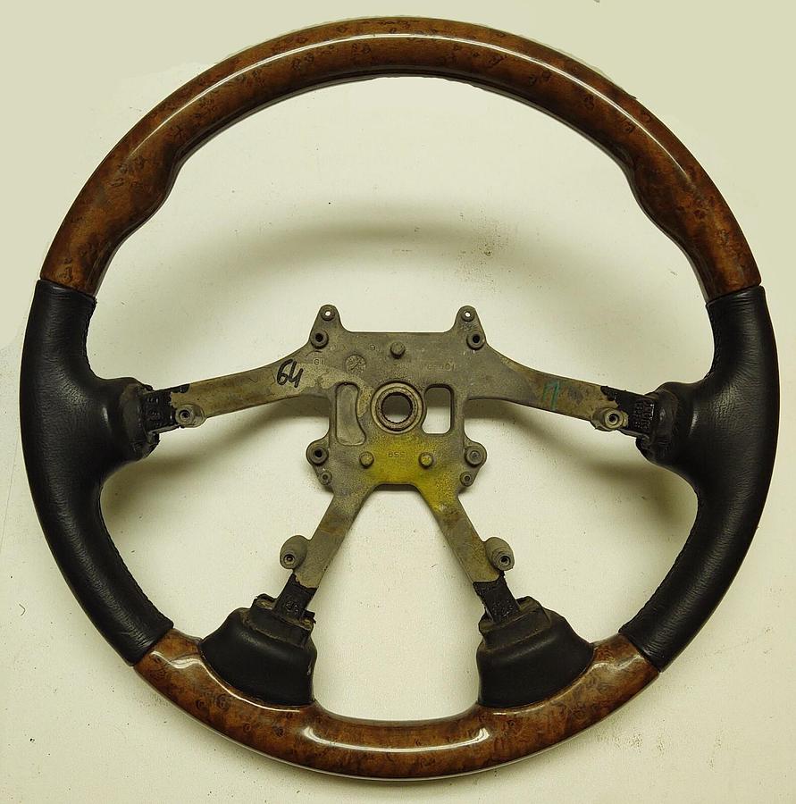 NEW JAGUAR EARLY S-TYPE BIRDS EYE MAPLE WOOD BLACK LEATHER STEERING WHEEL