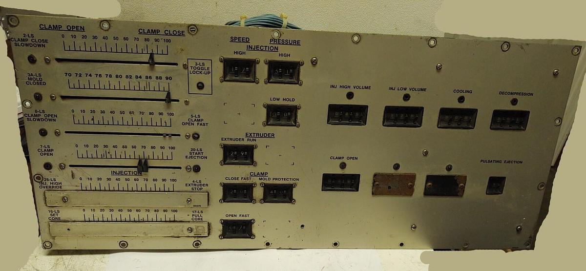 Used CINCINNATI MILACRON Operator Control Thumb Wheel Circuit Board 3-531-3723A