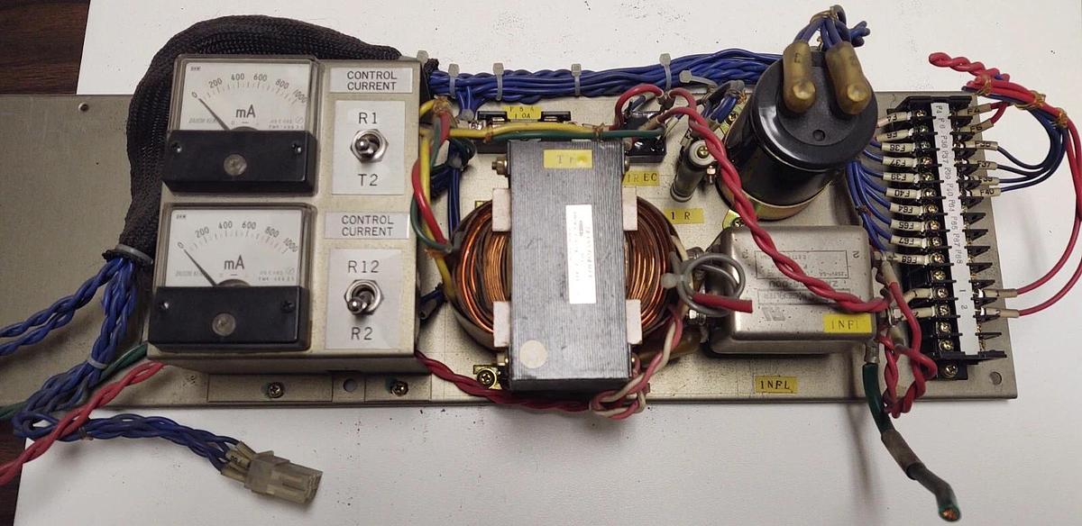Used Toshiba Machine Co Injectvisor Control Current Power Supply 7120R2-56
