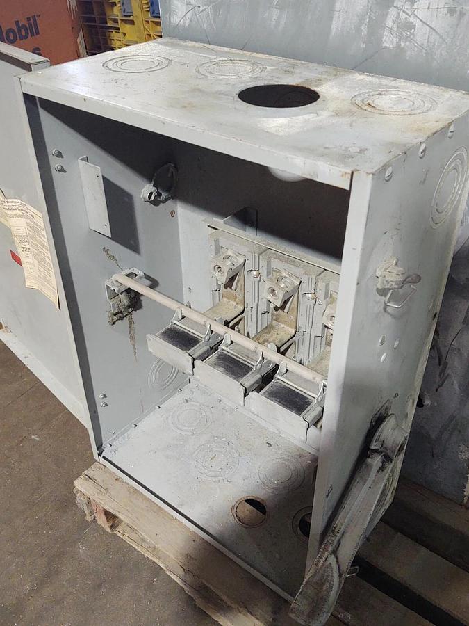 Used Siemens Non-Fusible Safety Switch NF355 400A 600V 3Ph Type 1 Enclosure Used