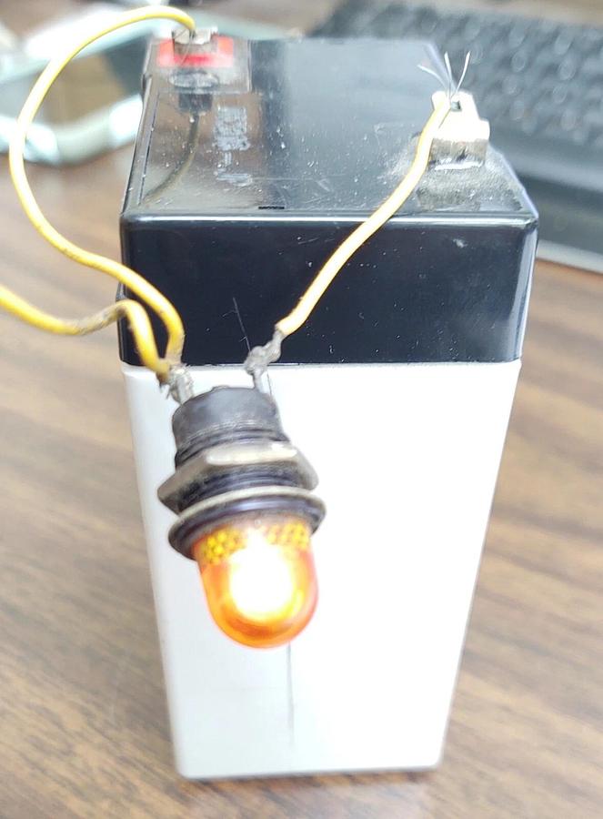 Used 🔥 (3 Tested) Vintage DIALCO 12 VOLT Panel Mount Indicator With Amber Lens