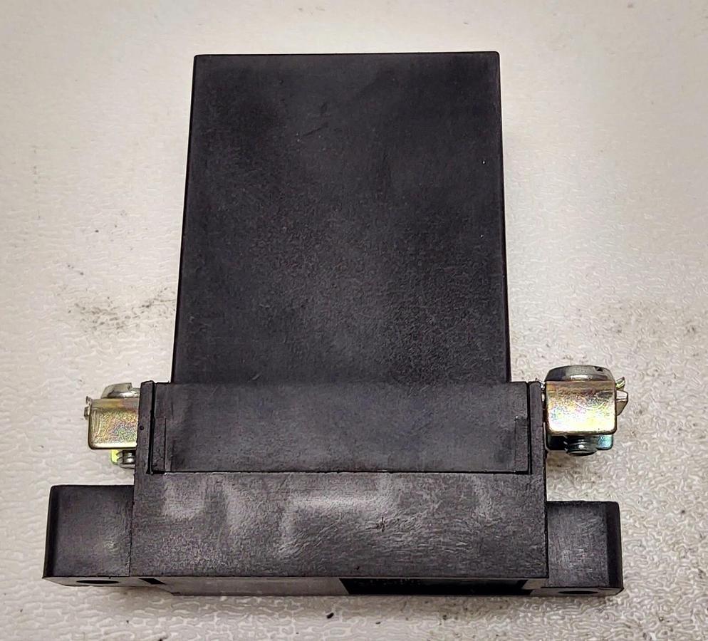 Used (LOT of 2) MATSUSHITA CIRCUIT BREAKERS B22 M-5, 2 Amp BA121205 INLINE PROTECTION