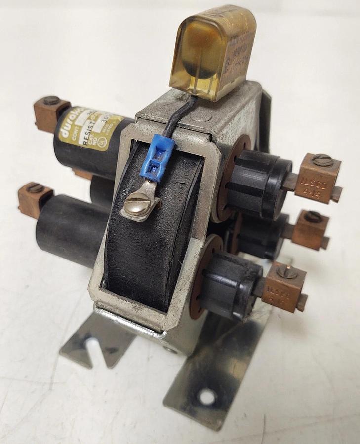 Used 🔥 DURAKOOL 3035A120AC DISPLACEMENT RELAY 600VAC NEW 120VAC COIL 35A
