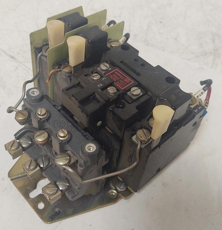 Used 🔥 (TESTED) Allen-Bradley 709-AOD103 Size 0 Motor Starter With 120 Volt Coil