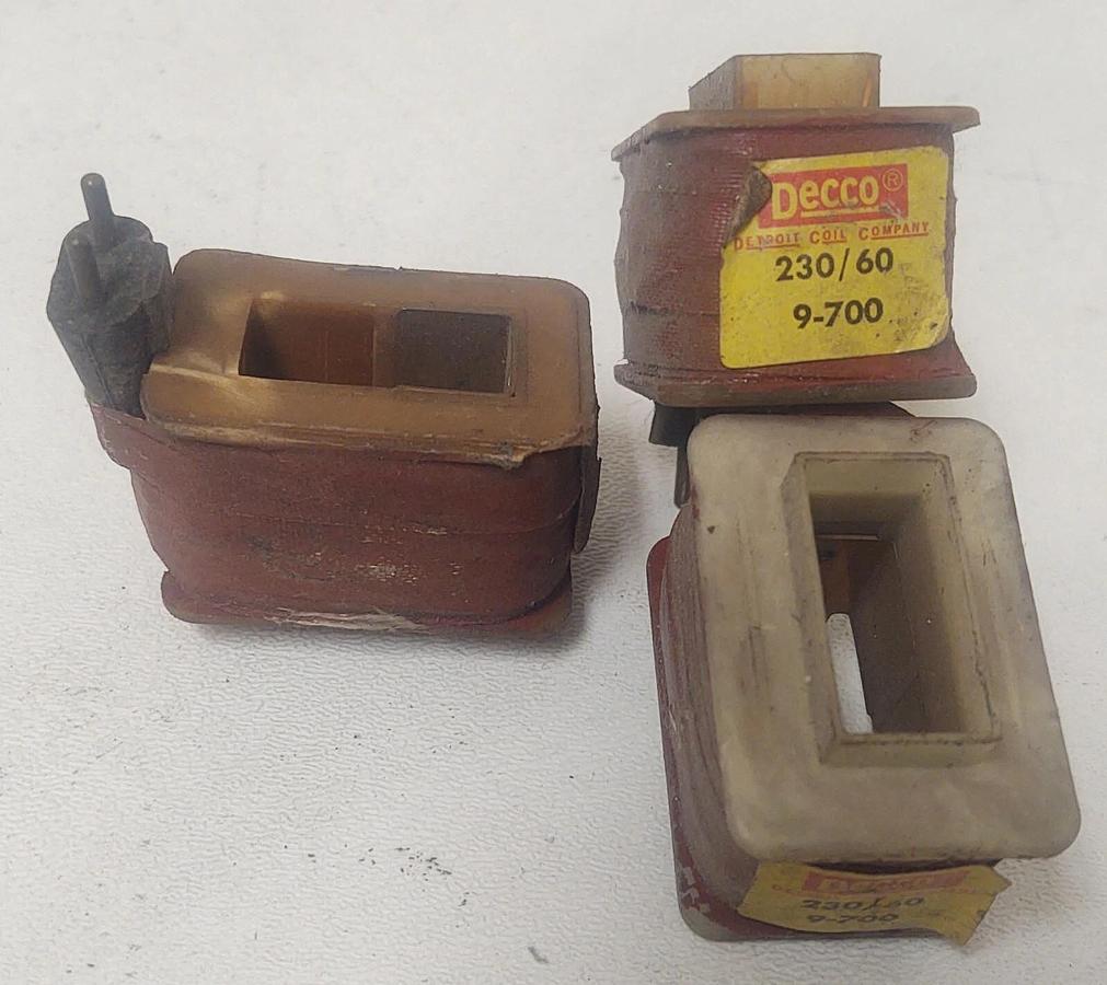 Used 🔥(3PCS) DECCO 9-700 SOLENOID COIL 230V 60CY PLUG IN HYDRAULIC VALVE