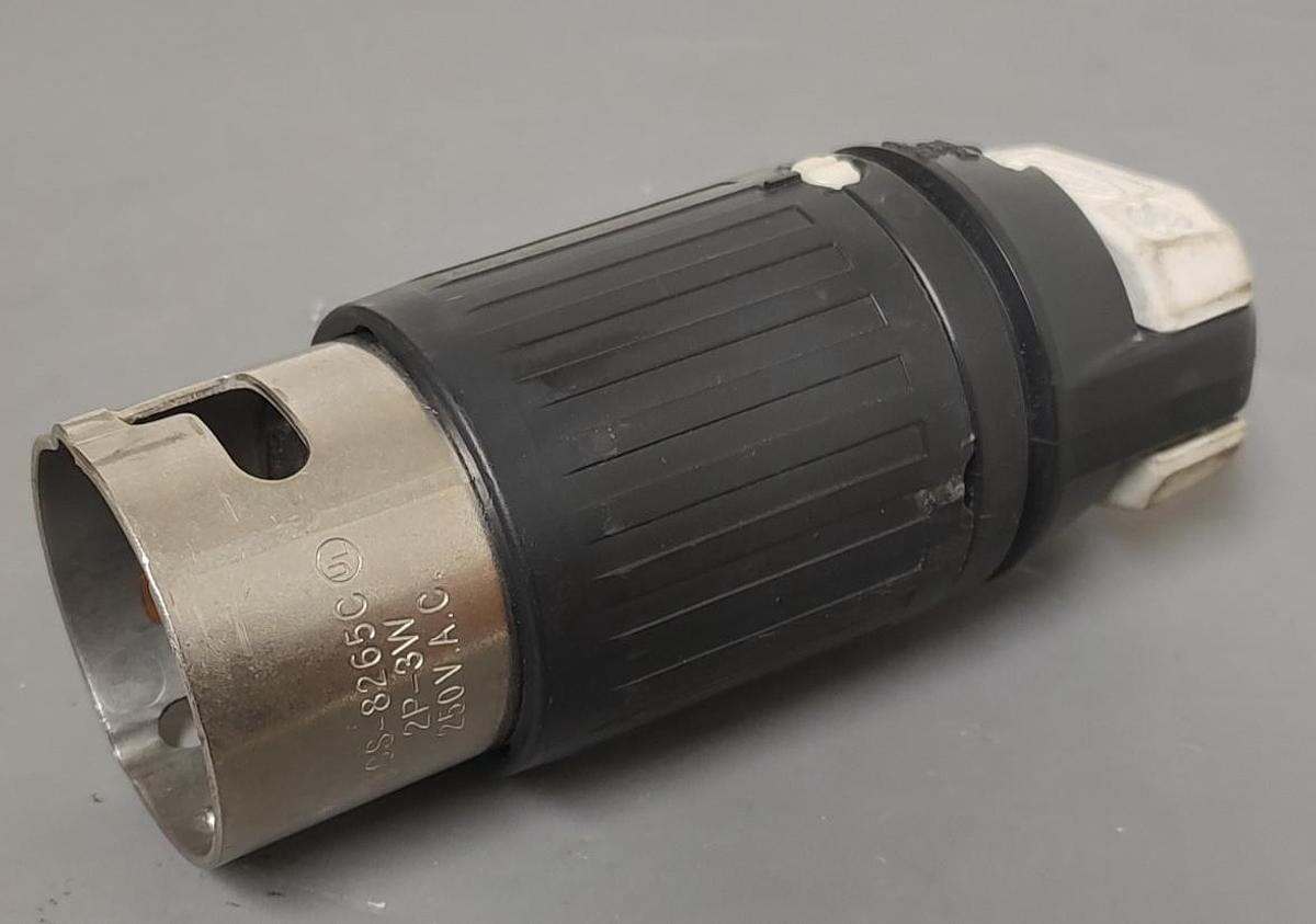 Used 🔥Hubbell Locking Plug, CS8265C, 50 A, 250V AC, Single Phase, 2 Pole