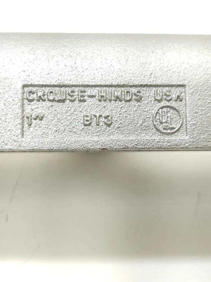 (2 PCS) BT3 CROUSE HINDS  1" MOGUL TEE. CONDULET