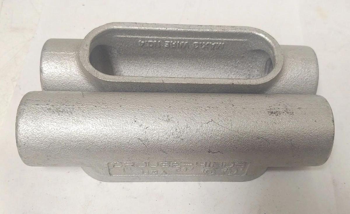 🔥(2 PCS) C37 CROUSE HINDS CONDUIT BODY 1 INCH HUBS TYPE C FORM 7