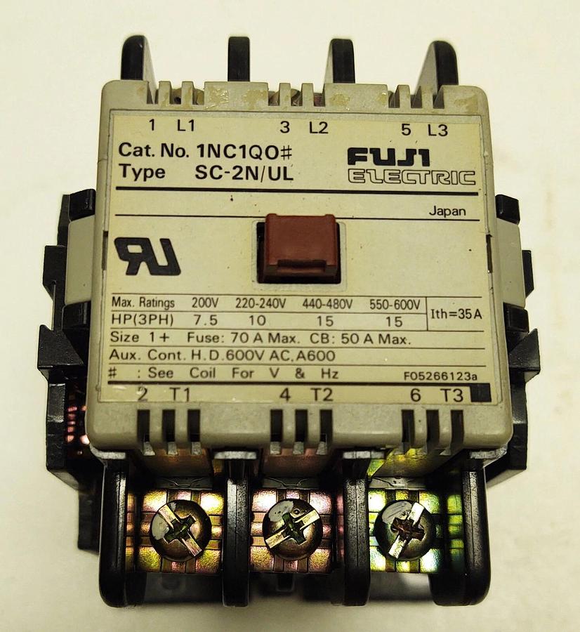 Used DFW-FUJI ELECTRIC SC-2N 35A MAGNETIC CONTACTOR FREE SHIPPING