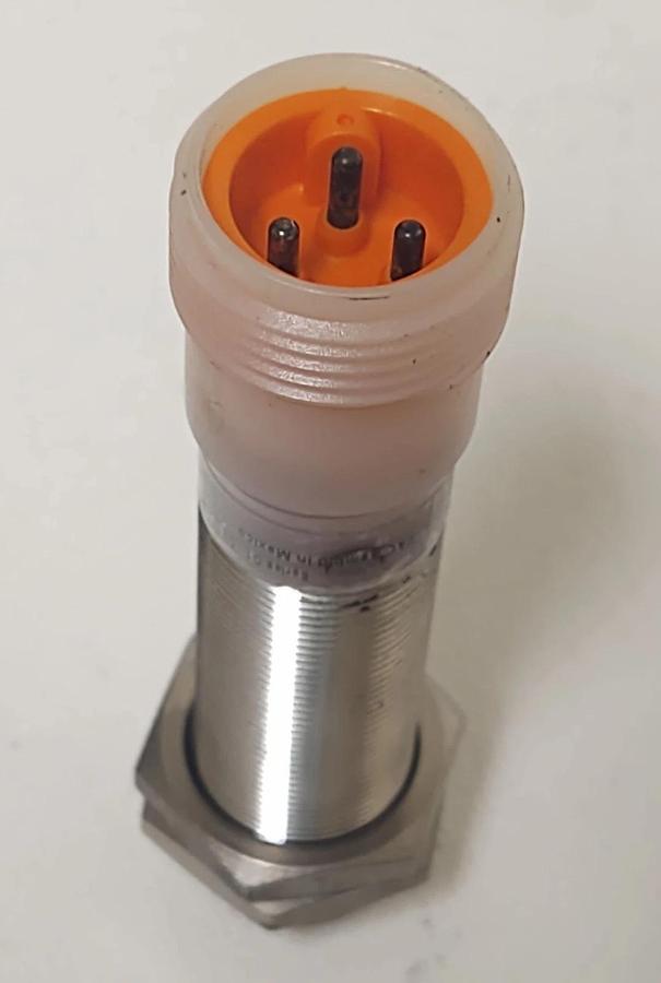 🔥Cutler Hammer E57MAL18A2B1 Proximity Switch