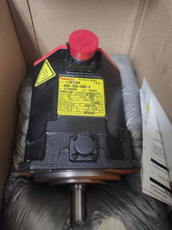 🔥FANUC A8/4000is Servo Motor A06B-0235-B500-R   C11XB42EF