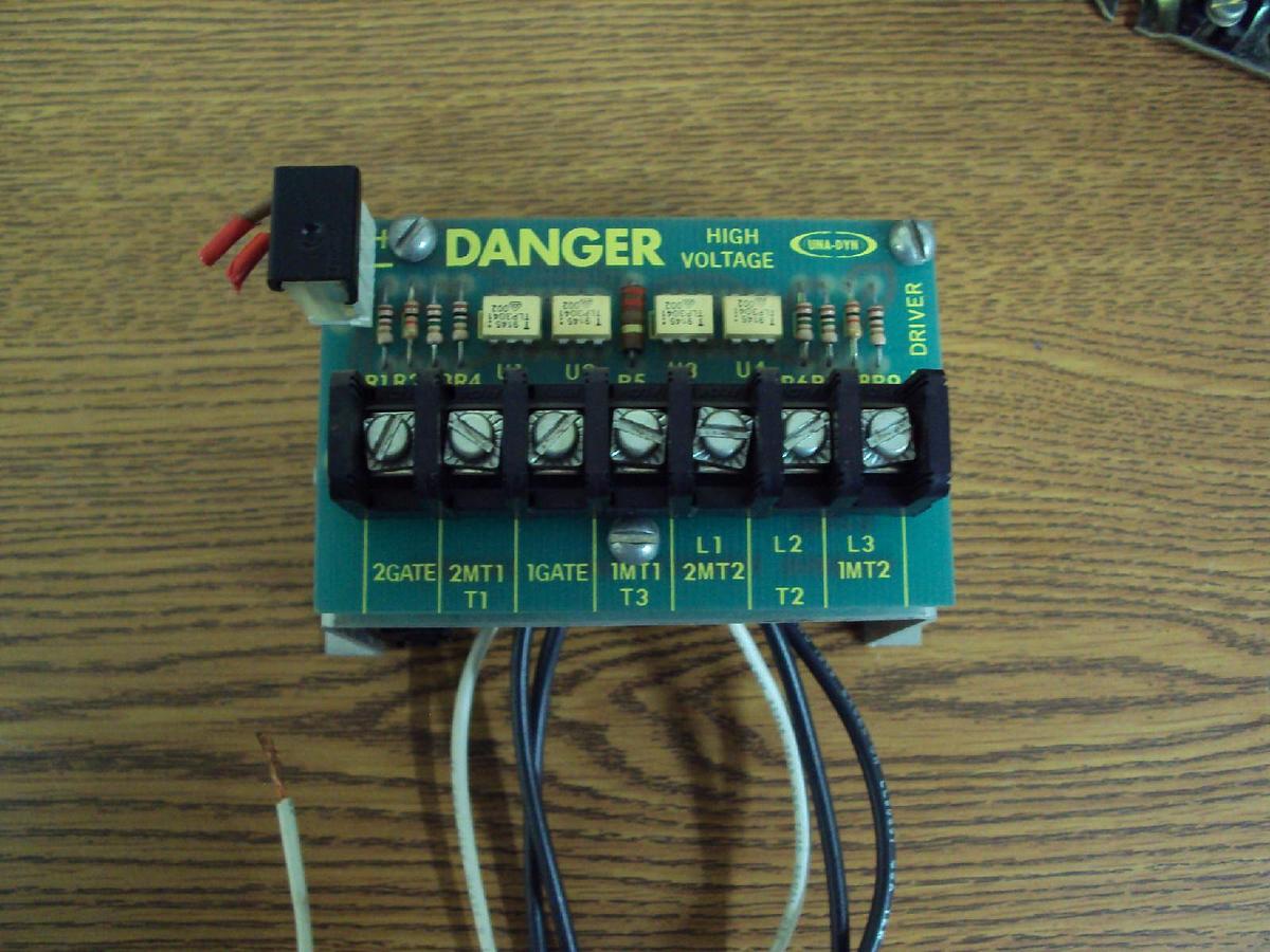Used UNA DYN Triac Driver Card For UNADYN Dryer