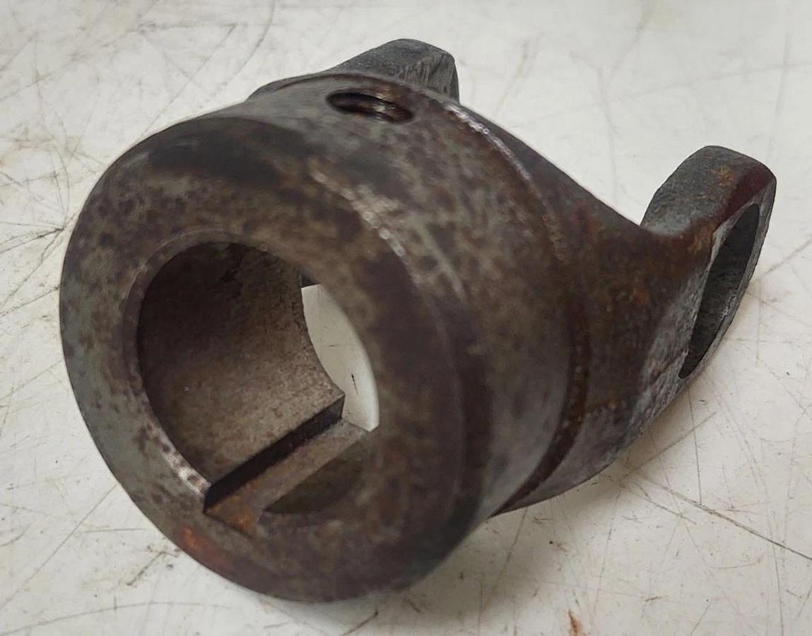 🔥Spicer 10-4-103 PTO End Yoke 1-1/8"x1/4KW