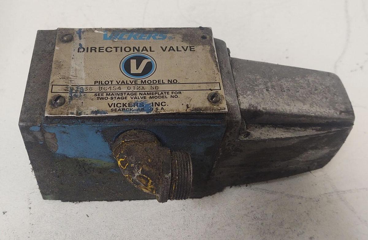 Used 🔥 Vickers Pilot DG4S4-012A-50 Valve W/ 281291 Coil 115V 316011