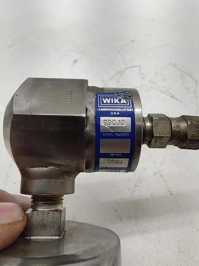 Used 🔥WIKA 990.10 2500 PSIG Diaphragm Gauge