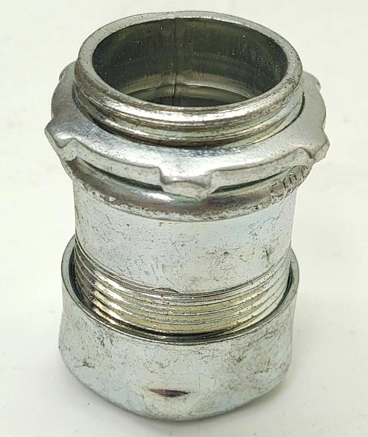 (40) EGS ETP 1" EMT CONNECTORS GLAND COMPRESSION 7100S STEEL CITY