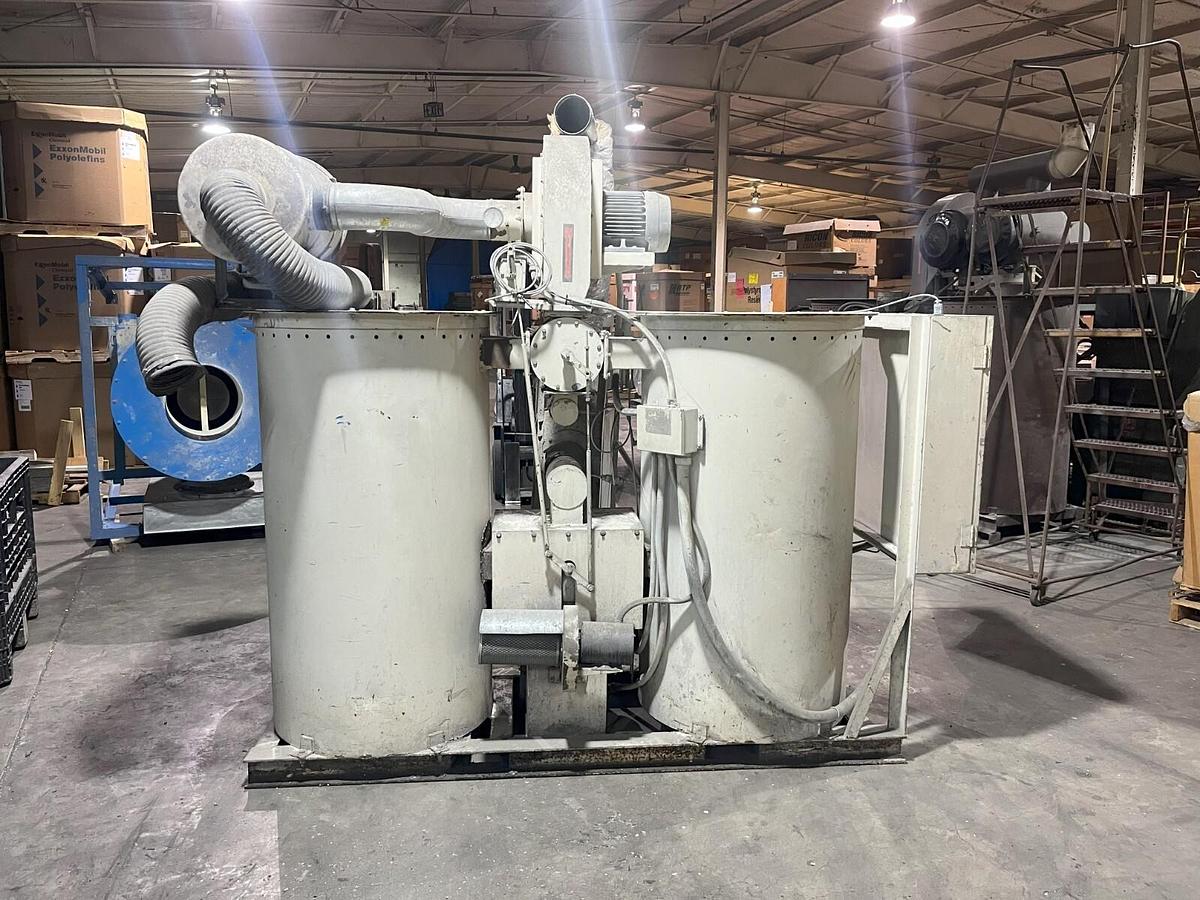 Used Walton Stout Desiccant Twin Bed Plastic Dryer WSD 600
